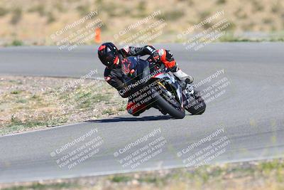 media/Oct-14-2023-TrackXperience (Sat) [[0517685739]]/Level 3/session 2 turn 4 RED FLAG/